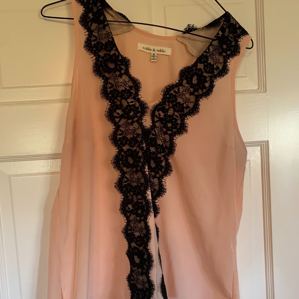 Robbi & Nikki Lace Detail Sleeveless Top